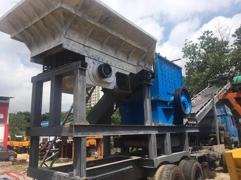 車載輪胎移動(dòng)破碎站